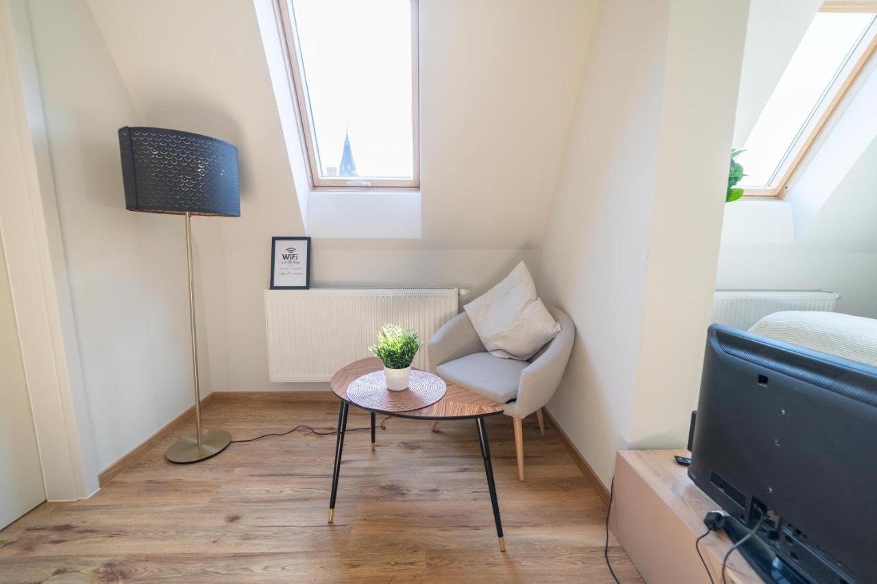 Fullhouse - Zwickau - F45 Apartments - Smarttv - Nespresso Ngoại thất bức ảnh